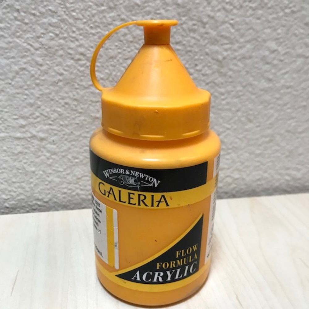 Winsor Newton Galeria Flow Formula Acrylic Paint Deep Yellow..